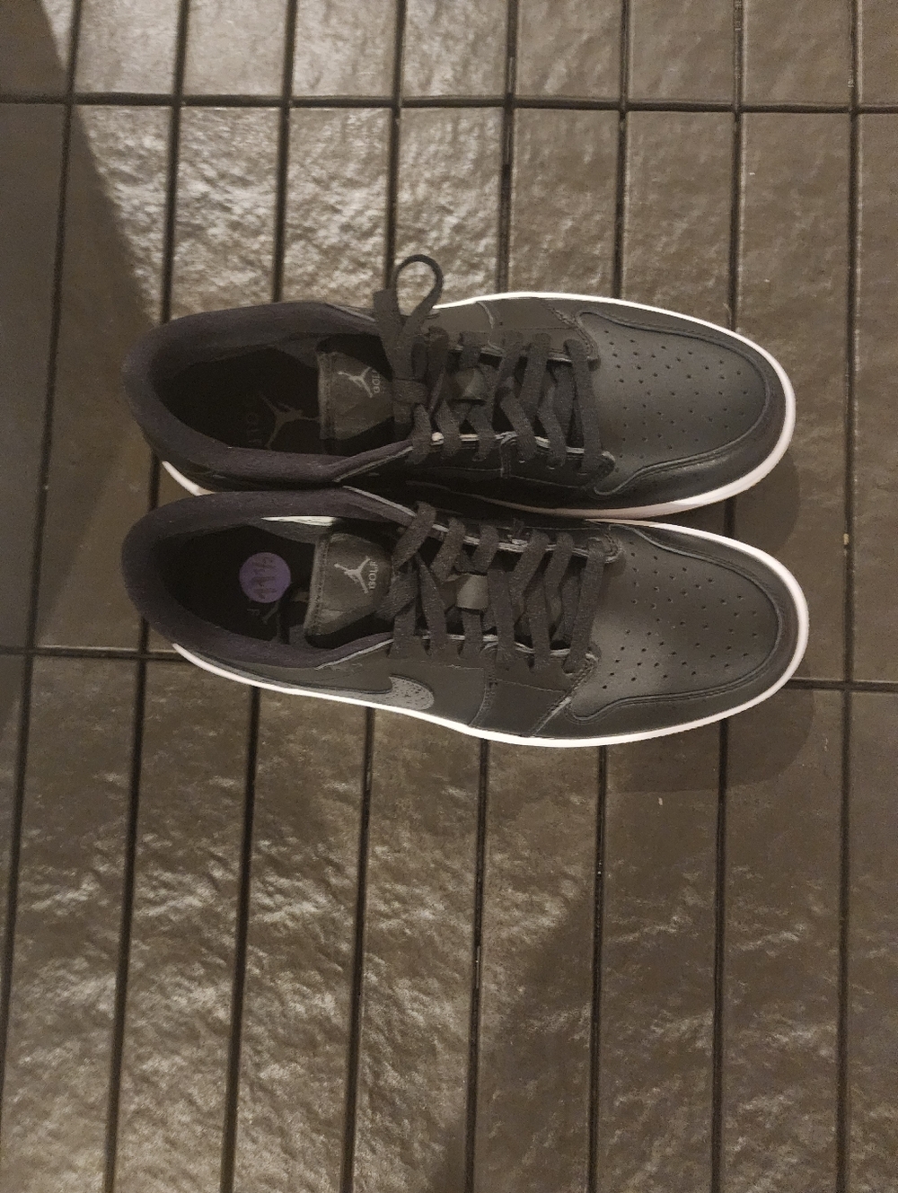Men's Golf Air Jordan 1 Low 'Black Gum' - Picture 13 of 15